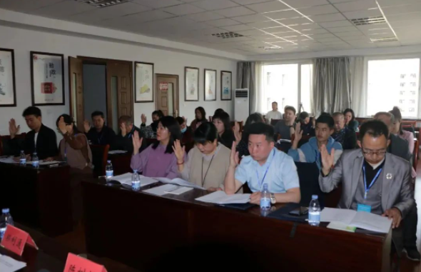 昆都仑区网络作家协会成立暨第一次会员代表大会召开 第2张