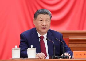 习近平出席纪念中国工农红军长征胜利90周年大会并发...